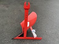 Плуг ВРМЗ ПЛН-16 А  (стойка 16мм, шир. захв. 22 см, 3 отверстия на стойке) 11.01.40.00.00-01