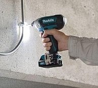 Гайковерт ударный Makita TD110DWAE